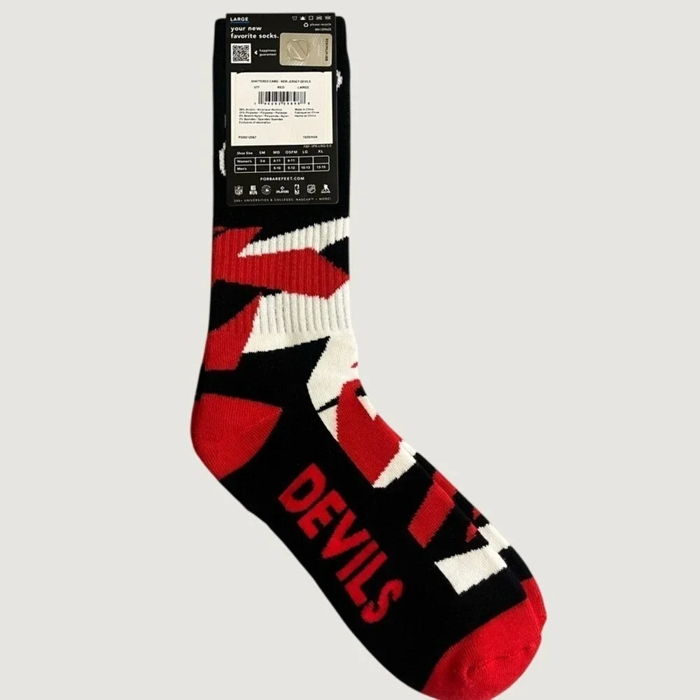 For Bare Feet New Jersey Devils Shattered Camo Crew Socks Mens Large NHL New